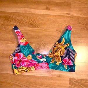Kona Sol Floral Bikini Top